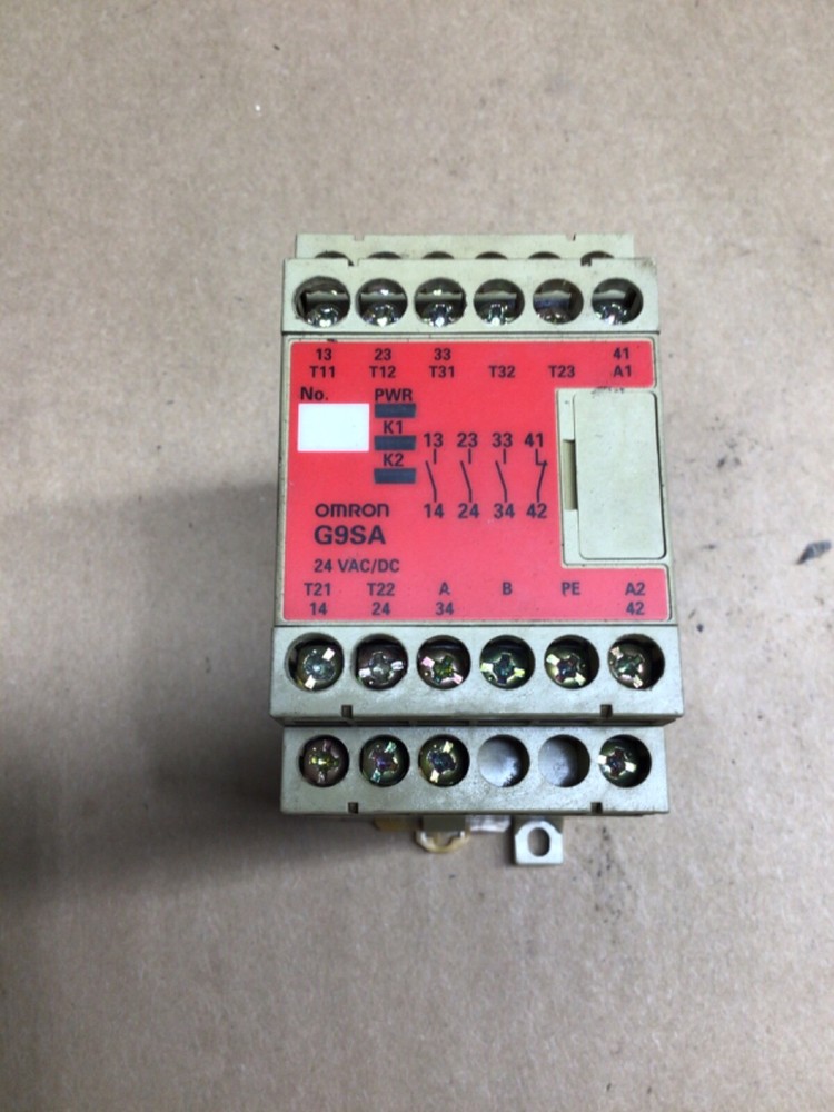 Omron G9SA-EX301 Safety Relay Unit 250VAC 50/60Hz 5A #4037F302