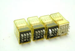 Lot Of 4 IDEC RY4S-U General Purpose Relay 24VDC 5A 4PDT Used