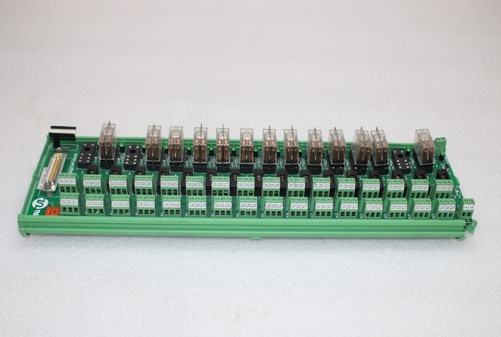 UL GROUP UL24DO25M16C1WF1C0-2C INTERFACE MODULE