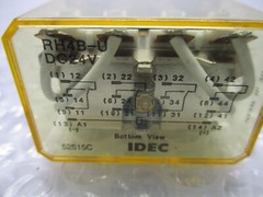 IDEC RH4B-U RELAY 24VDC LOT OF 2 NSNP