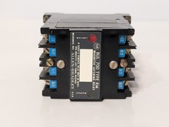 Allen-Bradley 700DC-RM800Z24 Ser B Magnetic Latching Switch Relay NEMA B300, 24V