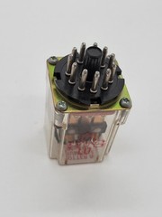 Potter & Brumfield KCP14 Plug-In Relay 2A 3PDT 120V 10,00OHMS 11Pin