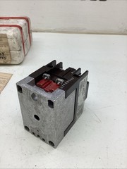 Cutler Hammer D26MR40A Type M Relay 120 V Coil NIB