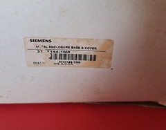 Siemens 3TX7144-1M0 Relay Dust Cover Metal Base Enclosure * NOS