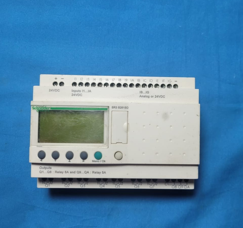 Schneider SR3B261BD Modular Smart Relay Zelio Logic