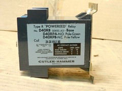 CUTLER HAMMER D40RB SER A2 TYPE R POWEREED RELAY 24-28V DC COIL