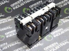 NEW General Electric CR120AD07141AA Relay Time Delay Ser. A 300V 10A 125VDC Coil