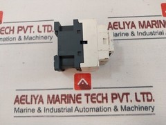Telemecanique/Schneider Electric CAD50 Control Relay 110V 50/60Hz