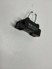 OMRON PTF08A-E Relay Socket Base Plug-In Relay Holder w/ Clip W-068