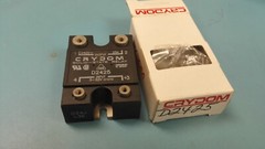 ( 1pcs ) NEW FOR CRYDOM D2425 Solid State Relay *** USA SELLER ***