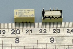 Omron G6S-2F-Y 5VDC DPDT Signal Relay Through-Hole New – Lot of 2