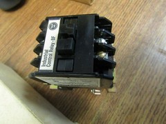 🔥NEW WESTINGHOUSE BF11G CONTROL RELAY 300V 1 NO 1 NC 220/240 VAC