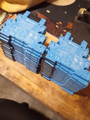 Finder 93.01.7.024 Relay Socket Base 6A 250V DIN Rail – Lot of 30