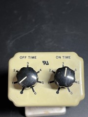 Signaline 338 Recycle Timer Relay 120V 300S