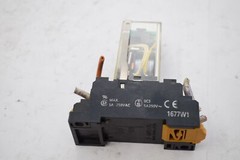 Omron MY4N-CR 110/120 VAC Relay with Base 250VAC 5A 250V