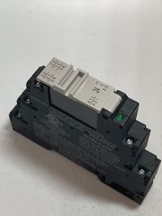 IDEC RV8H-2L-D24-C1D2 RELAY SOCKET TYPE SPDT OR DPDT SERIES RV NNB