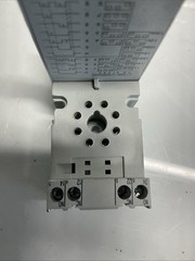 Allen-Bradley 700-HT3 Ser A Timing Relay w/ 700-HN204 Ser A Socket Base. X-874