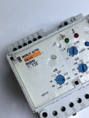 Merlin Gerin Vigirex Differential Relay RH328A (50744) 220-240VAC