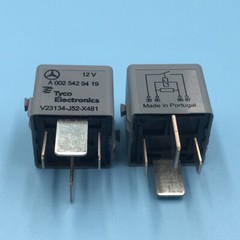 2Pcs TYCO V23134-J52-X481 12VDC Automotive Relay 4Pins