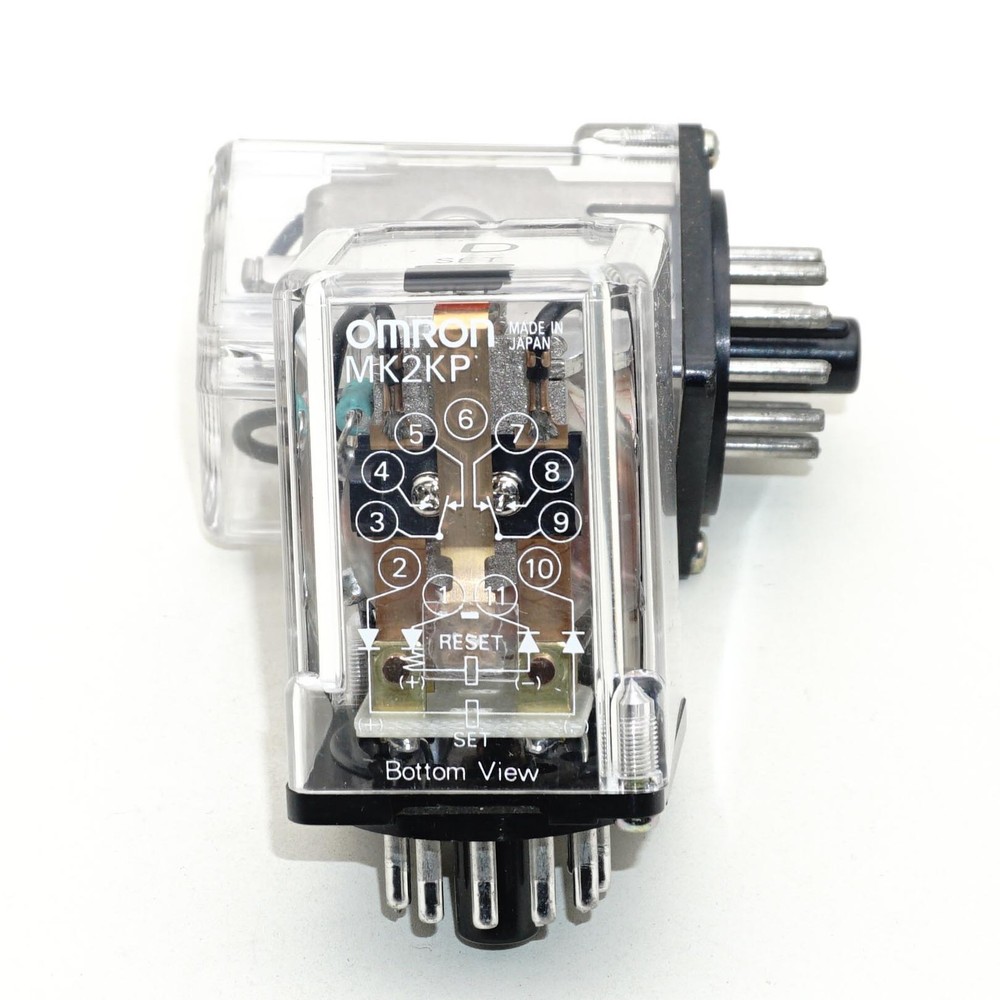 OMRON MK2KP AC220V Intermediate Relay 11 Pins x 2PCS NEW