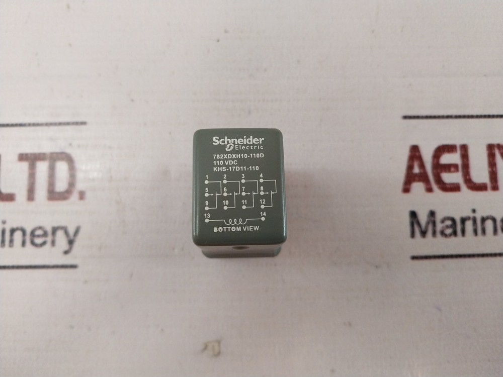 SCHNEIDER ELECTRIC 782XDXH10-110D Hermetically Sealed Relay 3 AMP 120/240 VAC