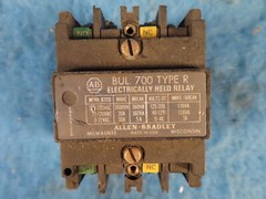 ALLEN BRADLEY ELECTRICALLY HELD RELAY BUL 700 TYPE R 700-R110A1 SER. B 1YEAR WAR