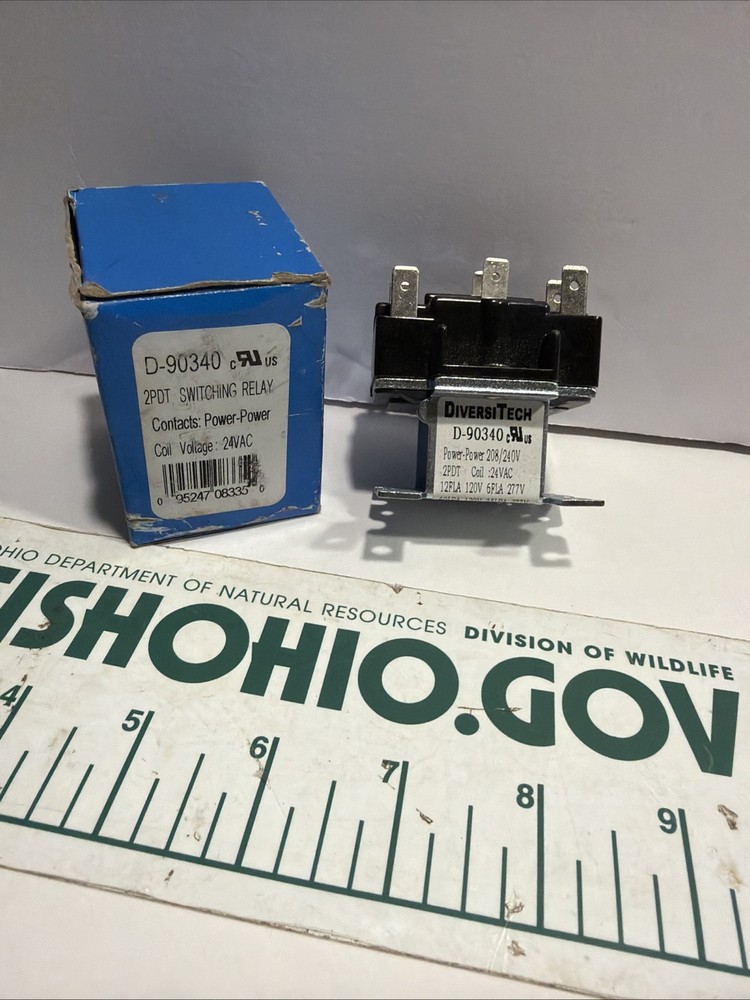DIVERSITECH D-90340 2PDT SWITCHING RELAY