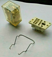 Shrack RA 4 DO/12 Volt Relay W Socket & Spring RA402012 DIY Radio Repair NOS NIB