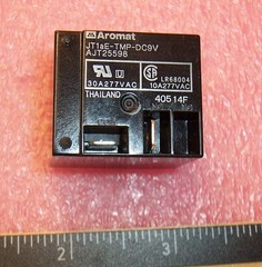QTY (1) JT1aE-TMP-DC9V AROMAT SPST-NO 1-Form-C 30A 9Vdc AUTOMOTIVE RELAY