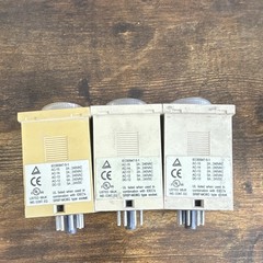IDEC GE1A Timer Relay SPDT 220-240V AC Coil Plug-In 8-Pin 15A 3pk