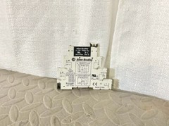 Allen Bradley 700-HLT1Z SER A.