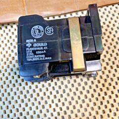 Relay, 120 VAC, Gould ITE 3-pole (breaker part 30AA)
