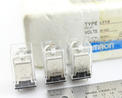 New Qty 3 Ice Cube Relays SPDT 15A 24VDC 650 Ohm Through Hole OMRON LY1-0-DC24
