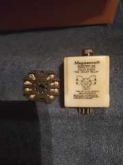 Magnecraft W211ACPSOX-8 W211ACPSOX8 Time Delay Relay with Socket Base Industrial