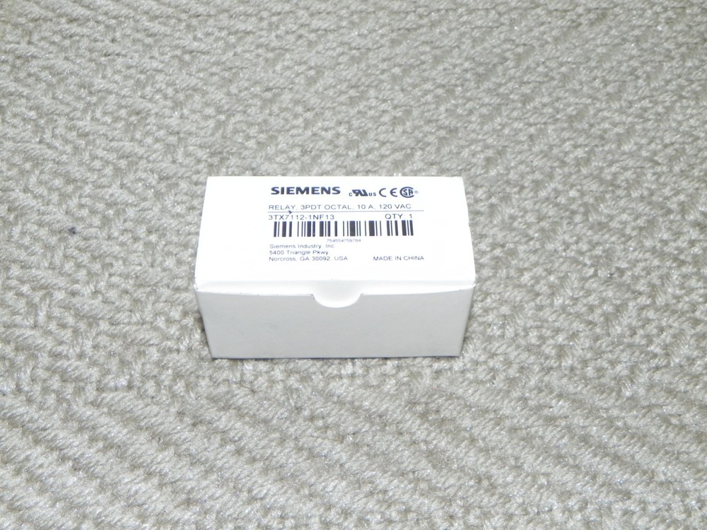 Siemens Relay 3PDT OCTAL 10A 120VAC 3TX7112-1NF13, (three-pole, double-throw)