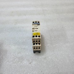 RM4UA33M VOLTAGE MONITORING RELAY 220-240V AC | TELEMECANIQUE RM4 SERIES