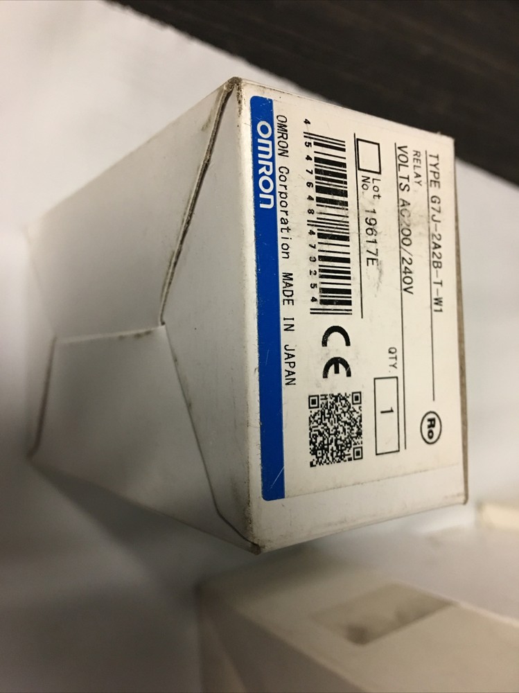 OMRON G7J-2A2B-T-W1-DC12 Enclosed Relay AC200/240V- 10 Pin – Bracket – DPST