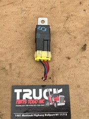 MITSUBISHI FUSO OMRON RELAY USED PN# MK420480