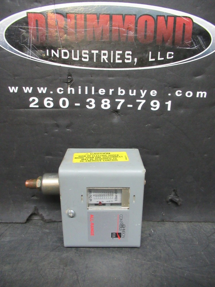 JOHNSON CONTROLS PRESSURE CONTROL P70JA-49 600 VAC 16 AMP 50/500 PSIG