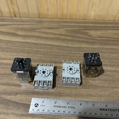 Pair of SQUARE D ice cube relays w/ sockets bases, 8501 kp12