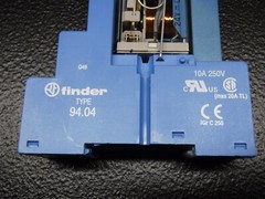 Finder Type 94.04 Socket / Finder 55.34.9.024.0040 Relay / 9902.9024.99 EMC