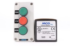 MCG MC3P311 PLASTIC CONTROL STATION, TYPE 4/4X, FORWARD/REVERSE/STOP