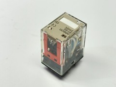 Omron PYF14A-E Relay Socket w/ Omron MY4N Relay 24VDC