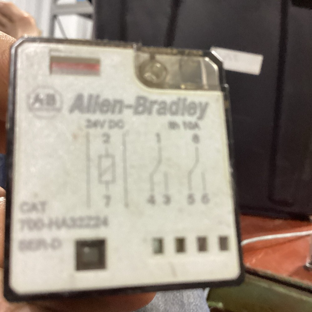 Allen-Bradley 700-HB33Z24 General Purpose Relays
