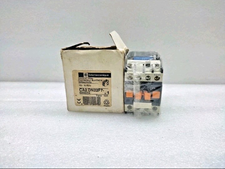 Telemecanique CA2DN22F7 Control Relay 110V 50/60Hz 2NO+2NC DIN Mount – 🆕