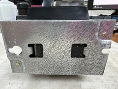 👀 EATON 4 POLE INDUSTRIAL CONTROL RELAY 600 VAC 10 AMP 120 VAC COIL AR440A