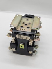 Square D 8501 DO-44 AC Control Relay 10A 600V Series B 120/110V Coil 4NO/NC