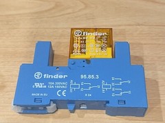 Lot of 6 FINDER 95.85.3 & 40.52 POWER RELAY WITH SOCKET BASE