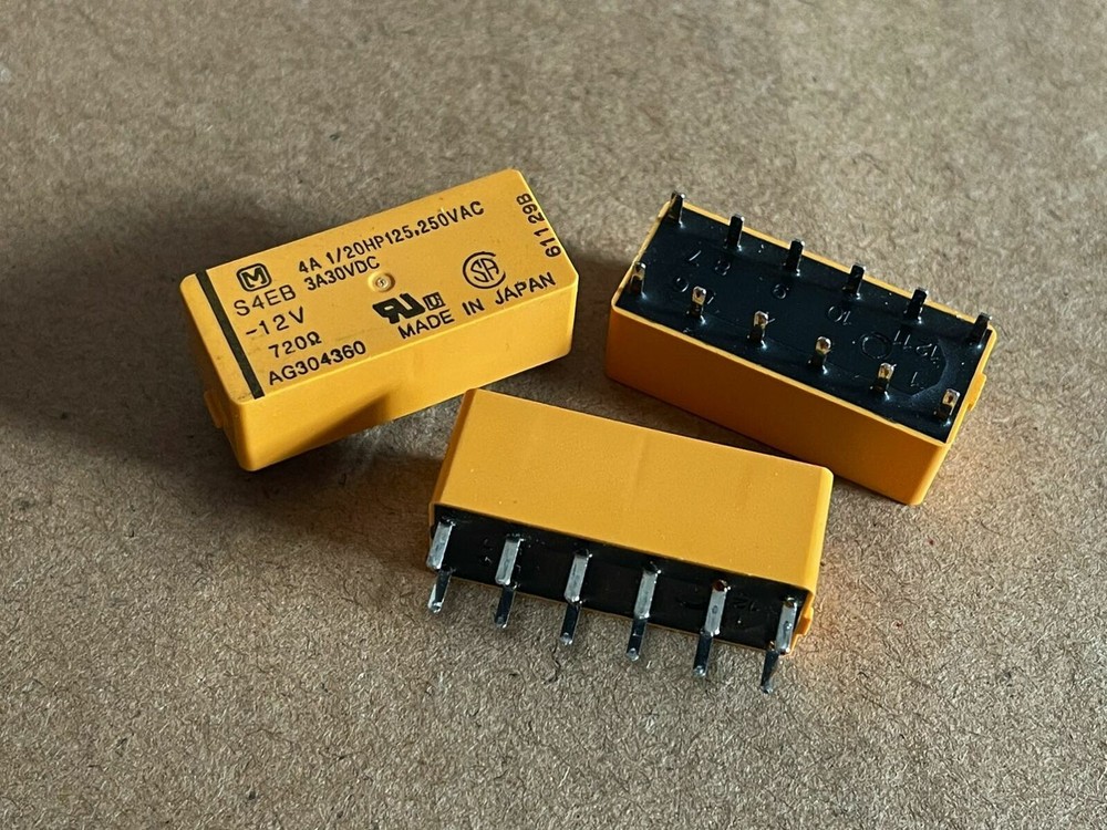 1pc Low Signal Relay 3A 250VAC 12 Pins x New S4EB-12V
