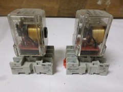 Lot of 2 POTTER AND BRUMFIELD KRP-11AG-120 RELAYS WITH MAGNECRAFT 70-464-1 BASE